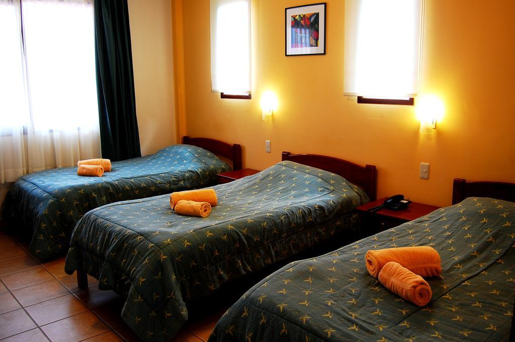 Hotel Casas Kolping Sucre Zimmer foto